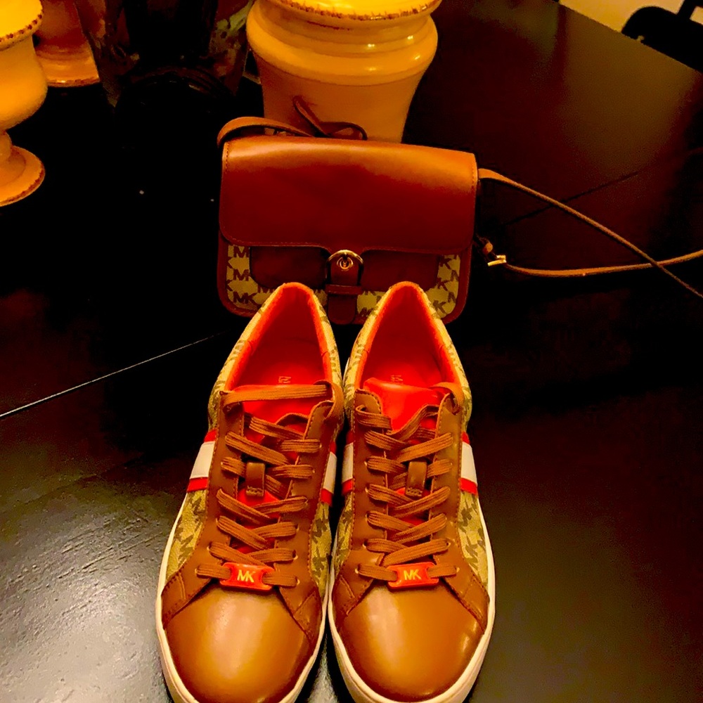 Michael Kors set bag and sneakers size 9.5